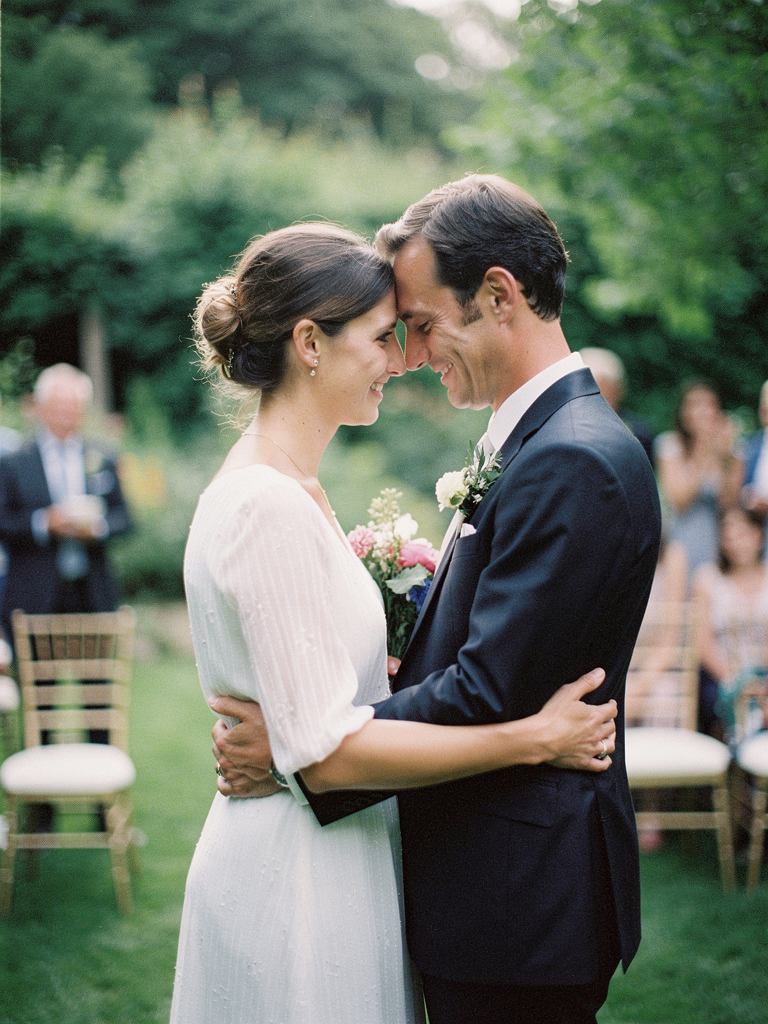 Cómo encontrar al fotógrafo de bodas estilo documental perfecto para capturar tus momentos más especiales Cómo encontrar al fotógrafo de bodas estilo documental perfecto para capturar tus momentos más especiales